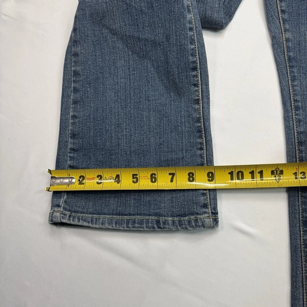 Levis Jeans Women's Suuch Boot Cut Low Rise‎ 32X33 3 Button Close 11L